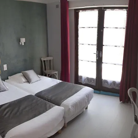 Le Pavillon Bleu Restaurant מלון רויאן