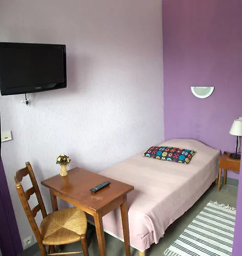 Le Pavillon Bleu Restaurant Hotel 2*