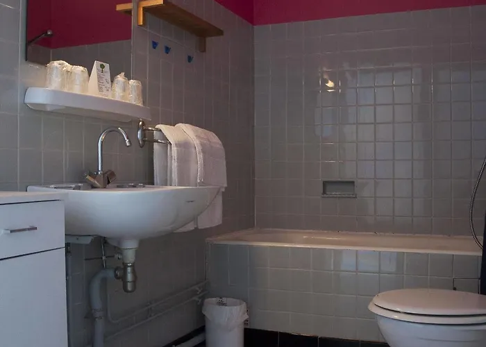 Le Pavillon Bleu Restaurant