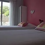 Le Pavillon Bleu 2* Royan