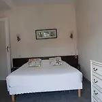 Le Pavillon Bleu 2* Royan