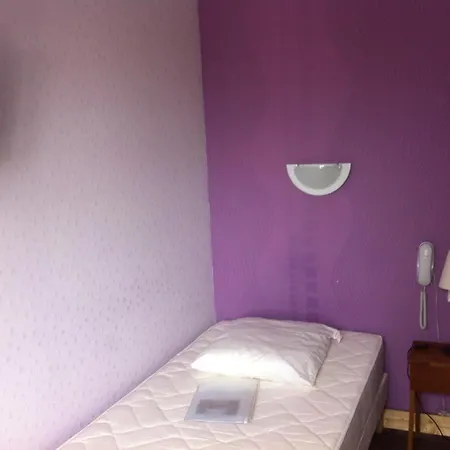 Le Pavillon Bleu Restaurant ロワイヤン