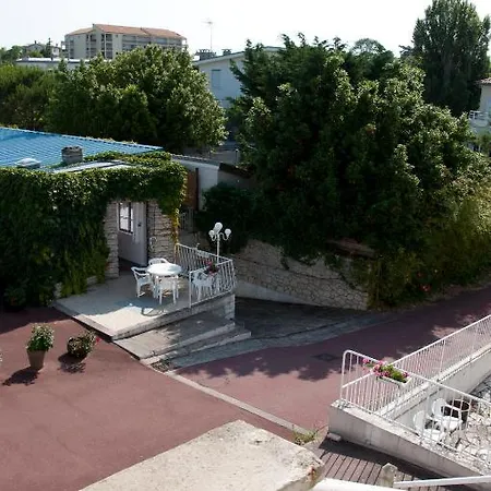 Le Pavillon Bleu Restaurant Szálloda Royan