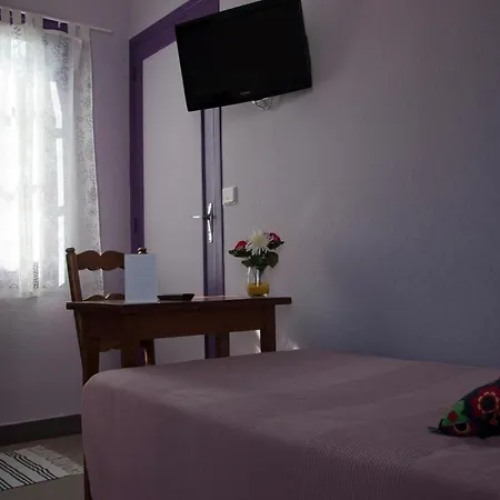 Le Pavillon Bleu Restaurant 2* ロワイヤン