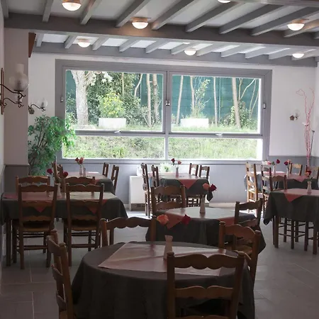 ホテル Le Pavillon Bleu Restaurant
