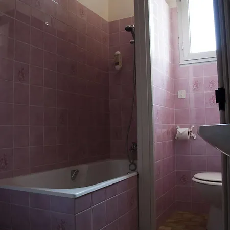 Le Pavillon Bleu Restaurant Szálloda Royan