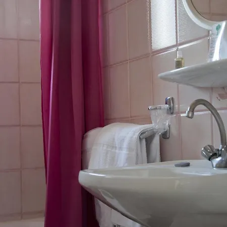 Le Pavillon Bleu Restaurant Szálloda Royan