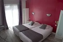 Le Pavillon Bleu Restaurant ロワイヤン