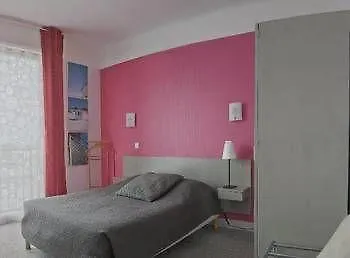 Le Pavillon Bleu Restaurant رويا